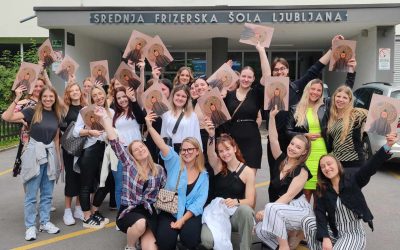 Prvi maturanti in frizerski tehniki na Frizerski